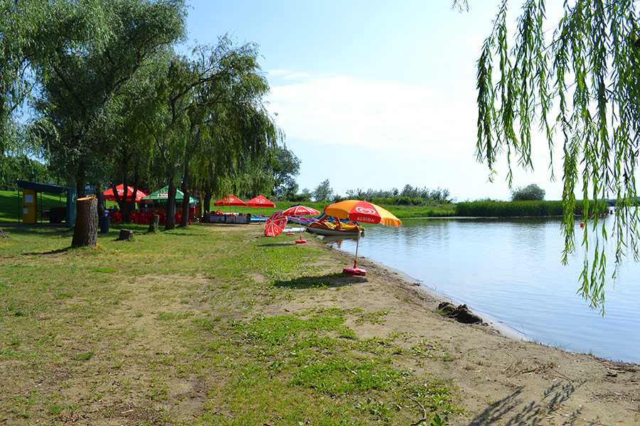 Tisza-tavi Strand, Poroszló